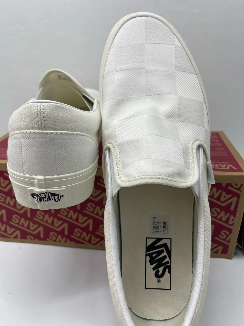 Vans Men’s Sz 12 Classic Slip-0n Mono Checkerboard White VN000D5PCJA Sneakers